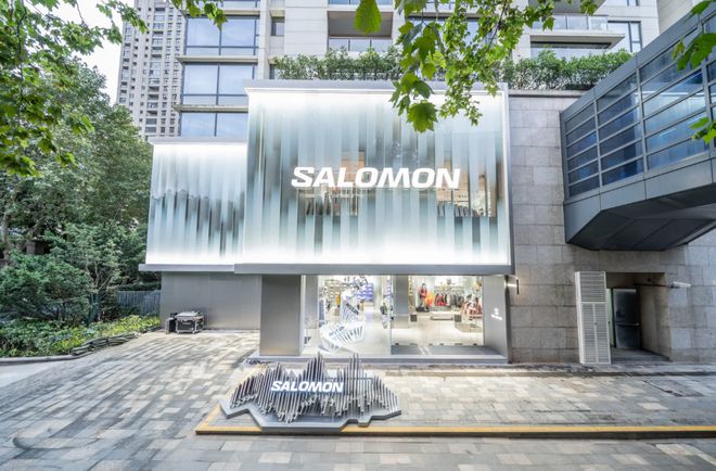 必一运动网页版MAIA ACTIVE开首家瑜伽主题店、小红书跨界开咖啡店、宠物用(图8)