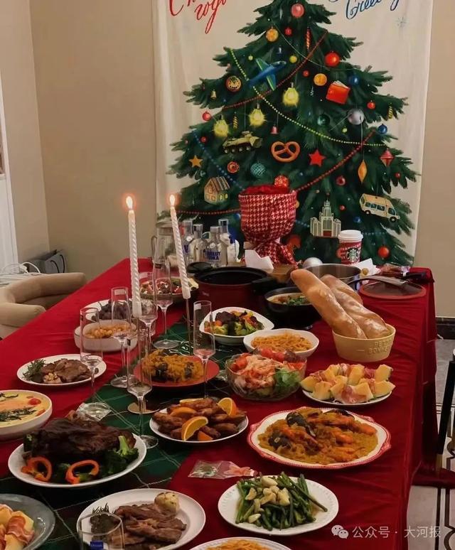 必一运动网页版女子穿瑜伽裤上门做饭月入2万元称：不是为流量健身服是一样平常穿搭(图6)